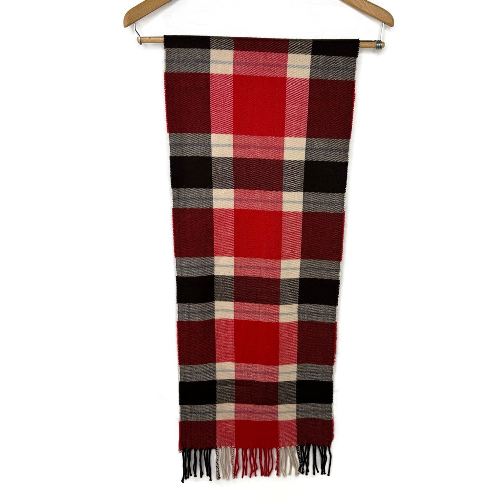 Cashwear Red Black and Tan Plaid Acrylic Scarf with Fringe like New
